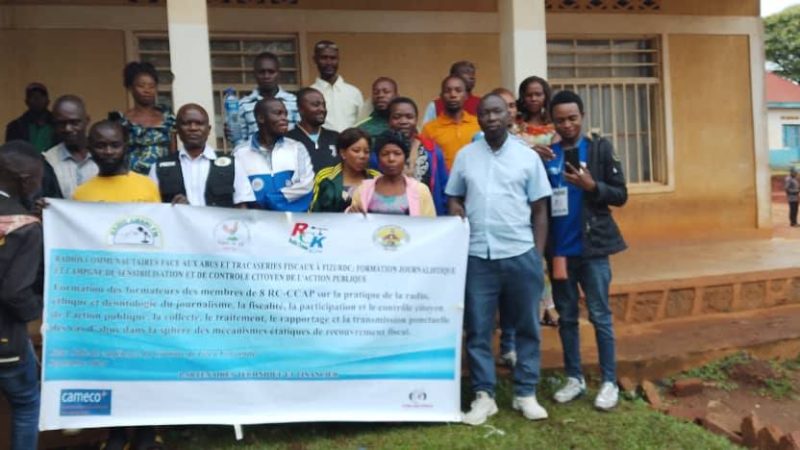 Atelier de formation des Formateurs de membres de 8radios clubs du projet les radios communautaires face aux abus et tracasseries fiscaux à Fizi